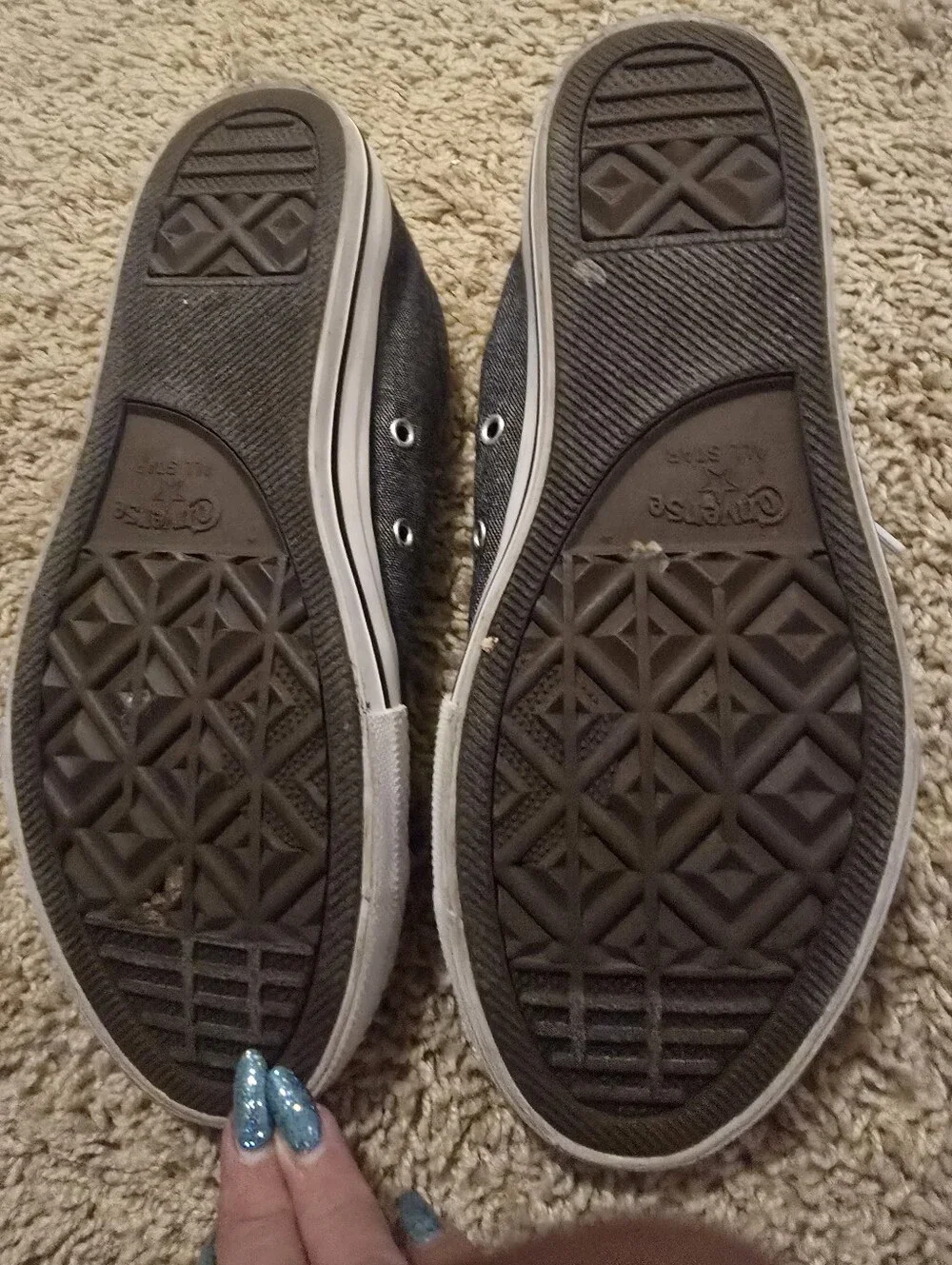 Converse Kid's Low Top Canvas Sneaker - Black Sz 5.5